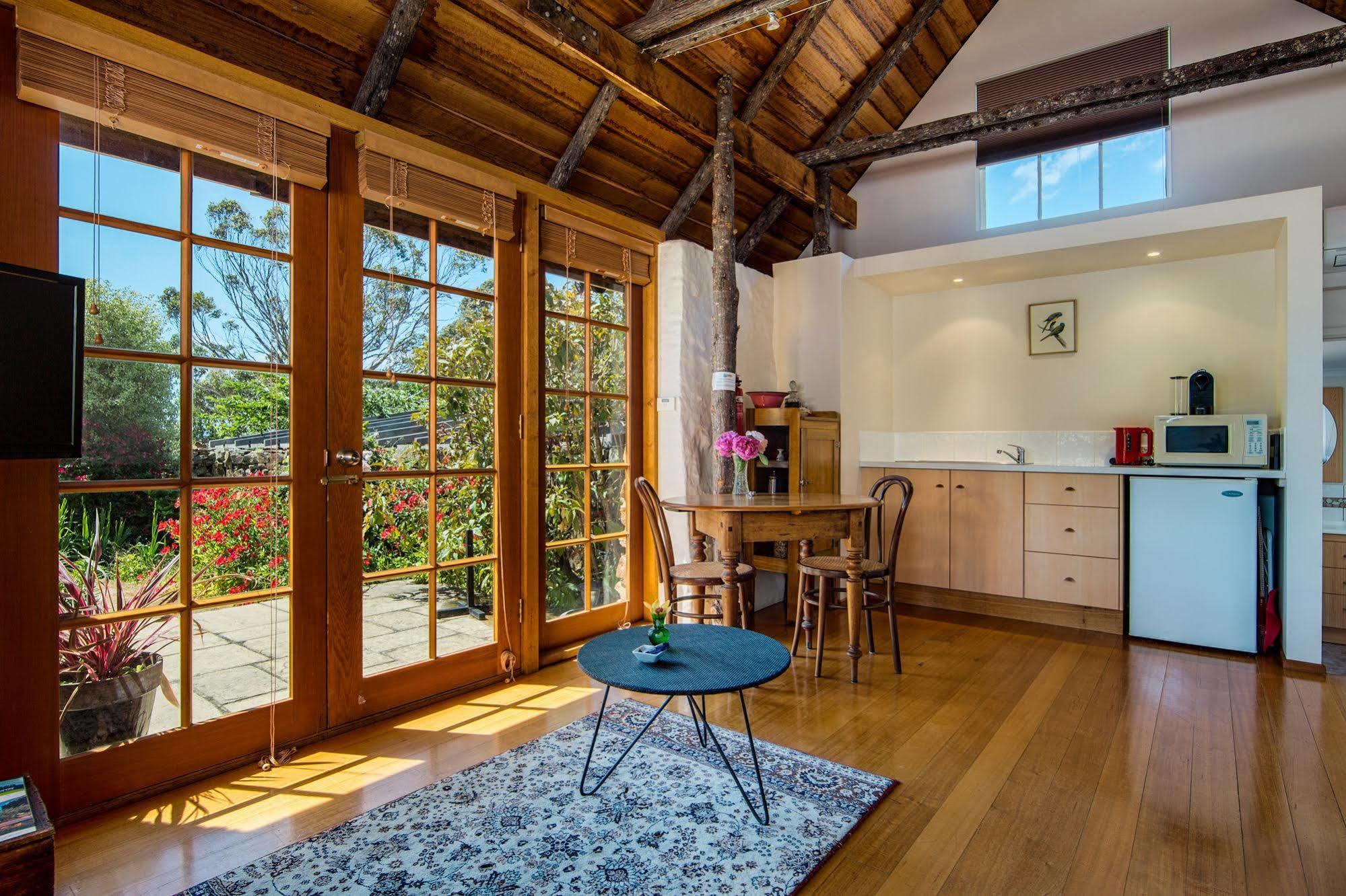 Wagners Cottages Суонси Экстерьер фото